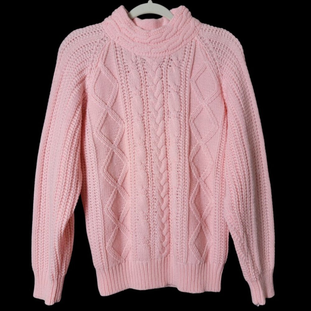 VTG Carriage Court Pastel Pink Coquette Romantic Chunky Cable Knit Sweater Small
